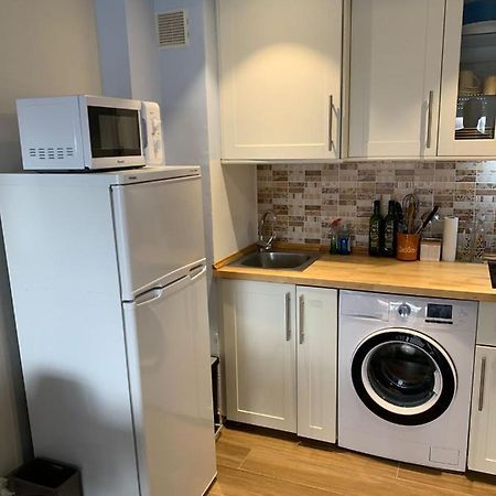 Cosy Apartment In L Escala, 7 Mins Walk To The Closest Beach, Riells Ля Эскала Экстерьер фото